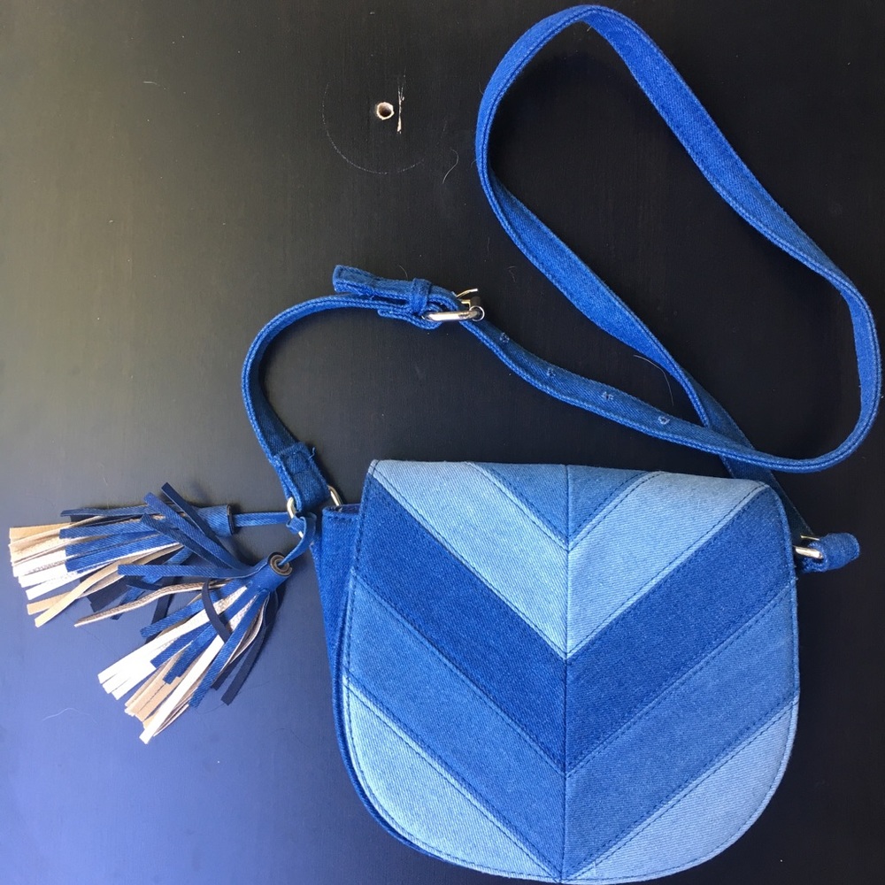 Small denim tasseled crossbody bag